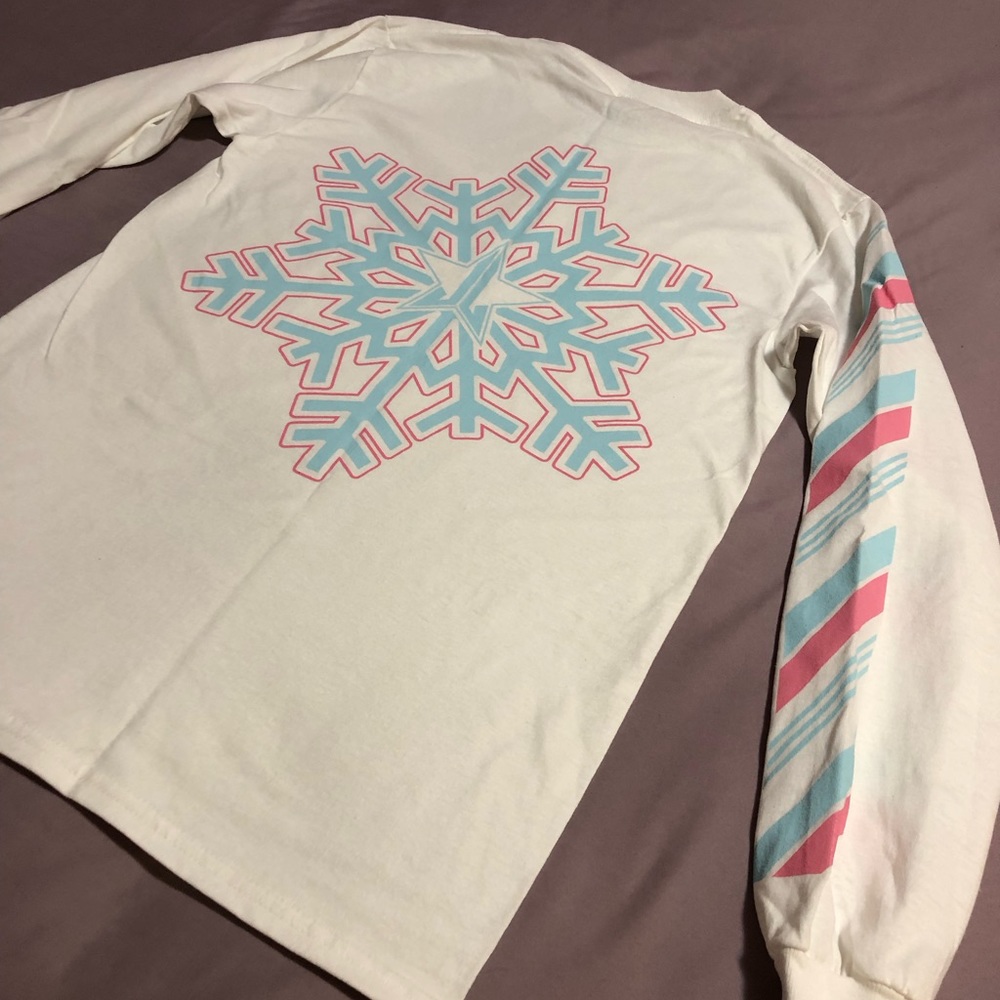 Jeffree Star Snowflake Shirt - Picture 3 of 9